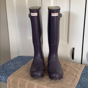 Original Tall Hunter Boots- Purple - size 6M/7F